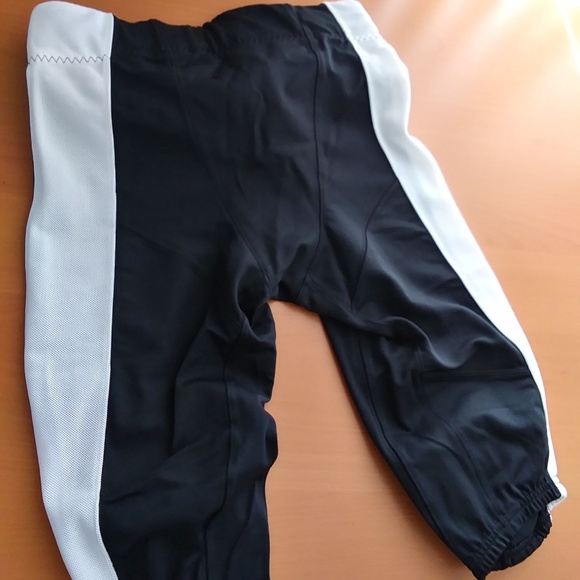 Nike Football Pants | Mens Sm, Md, Lg - Picture 3 of 15
